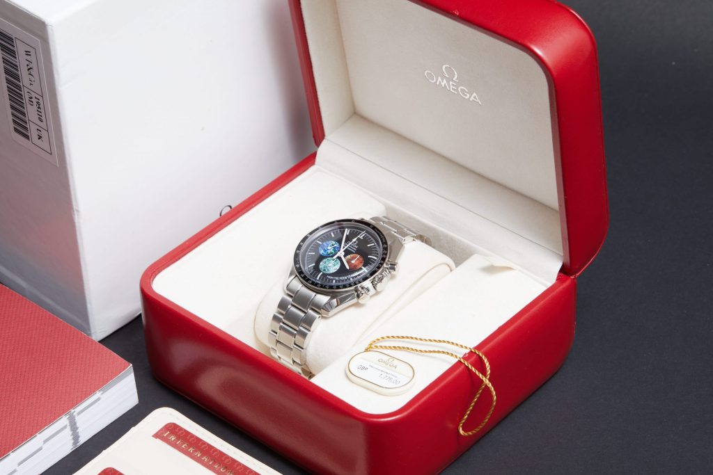 Omega Speedmaster Moonwatch 'From The Moon To Mars' - image 4