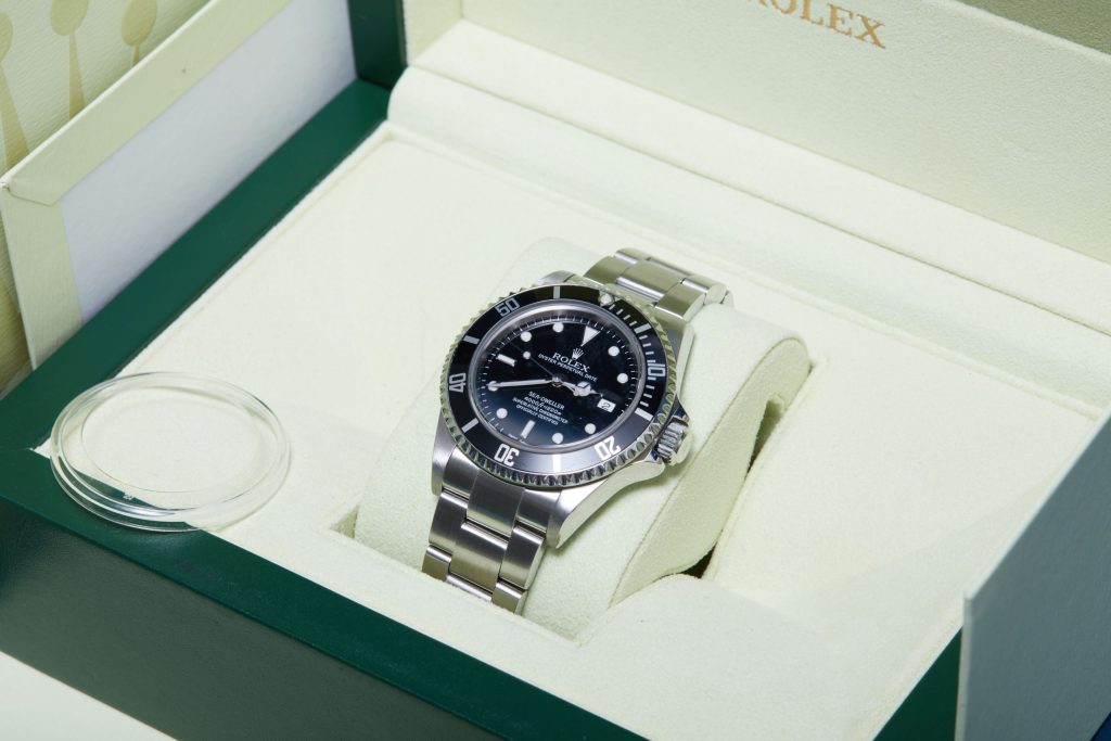 Rolex Sea-Dweller 4000 16600 - image 4