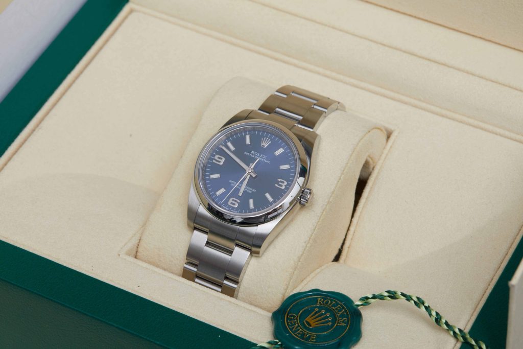 Rolex Oyster Perpetual 34 114200 - image 4