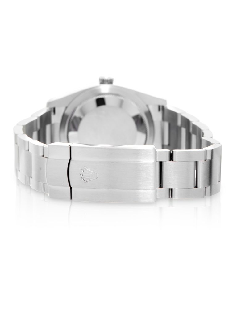 Rolex Oyster Perpetual 34 124200 - image 3
