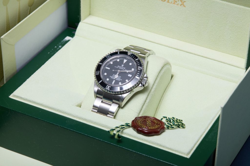 Rolex Sea-Dweller 4000 16600 - image 4