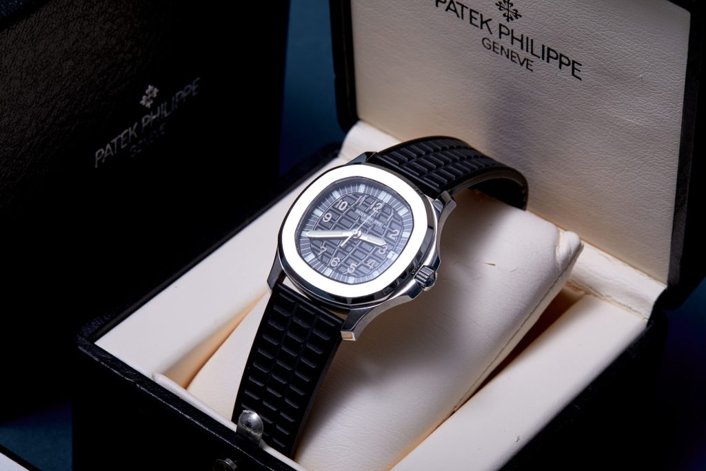 Patek Philippe Aquanaut 5066A-001 - image 4