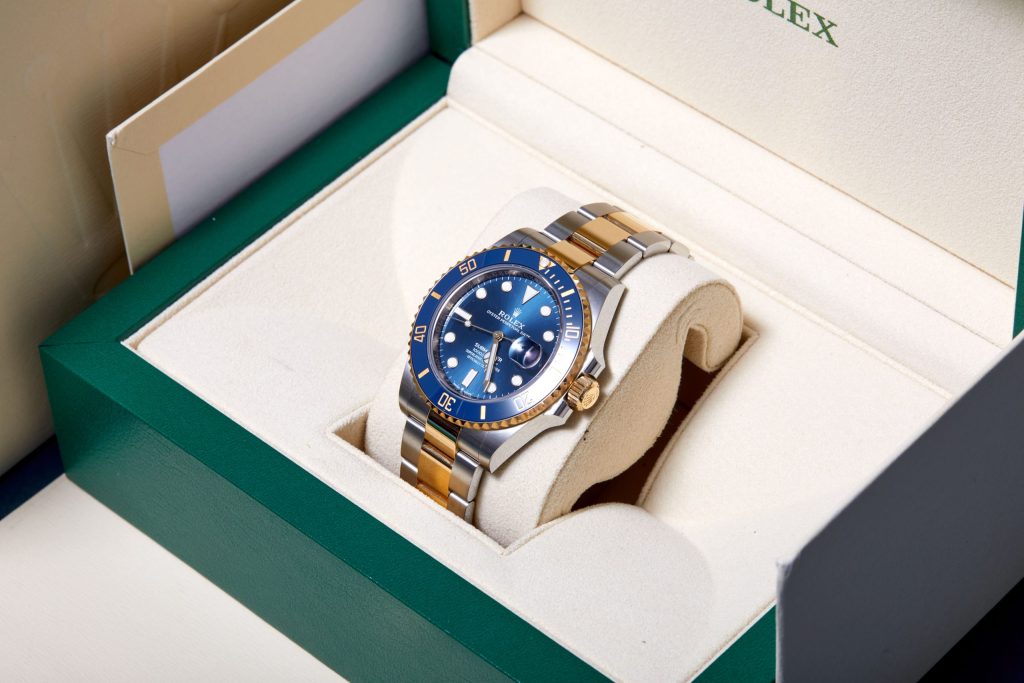 Rolex Submariner Date 126613LB - image 4