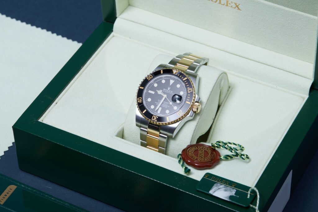 Rolex Submariner Date 116613LN - image 4