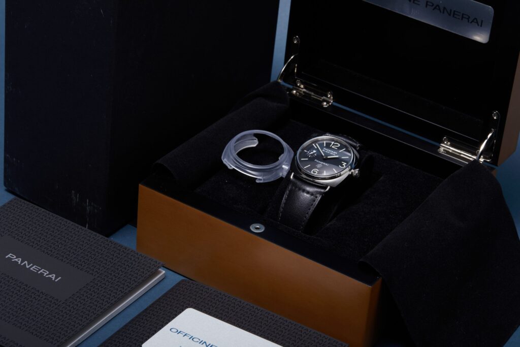 Panerai Radiomir Black Seal PAM00380 - image 5