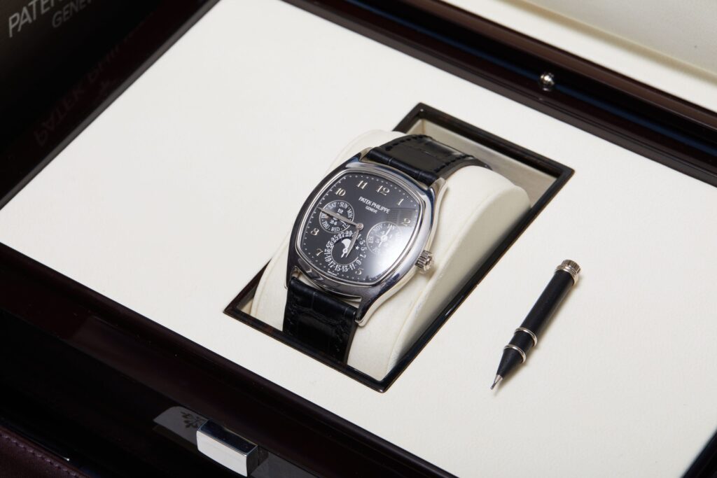 Patek Philippe Perpetual Calendar 5940G-010 - image 4