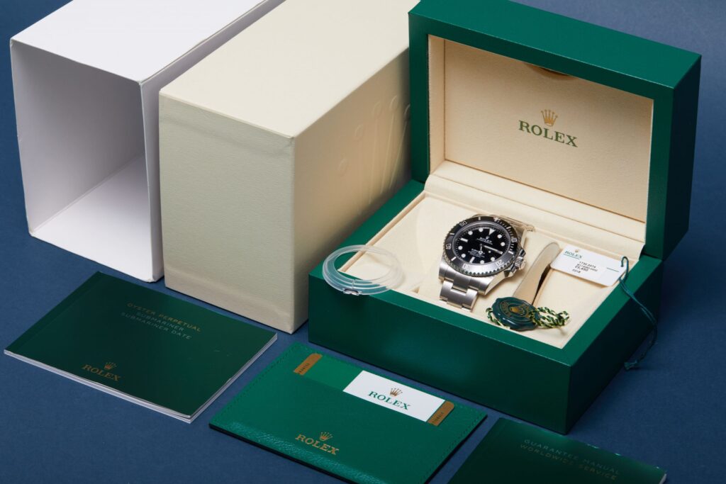 Rolex Submariner Non-Date 114060 - image 5