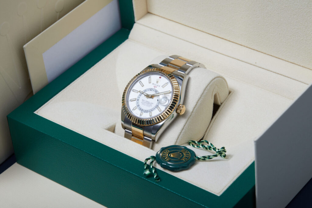 Rolex Sky-Dweller 326933 - image 4