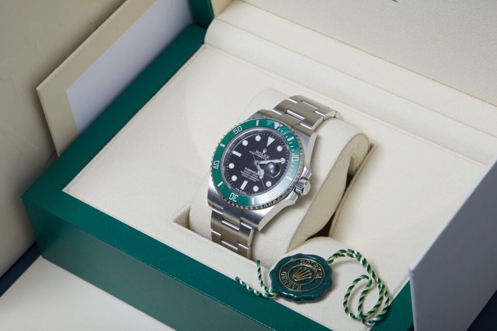 Rolex Submariner Date 126610LV 'Starbucks' - image 5