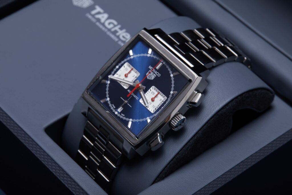 TAG Heuer Monaco Heuer 02 CBL2111.BA0644 - image 4