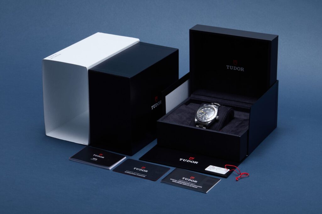 Tudor Black Bay Pro 79470 - image 6