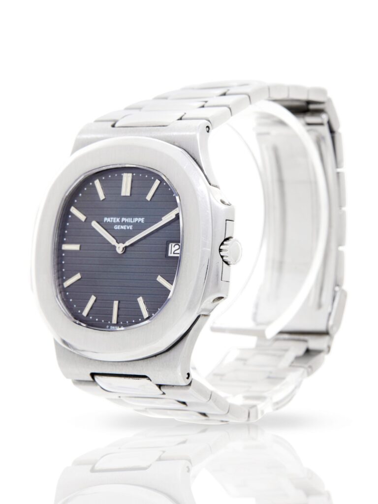 Patek Philippe Nautilus 3700/001 - image 0