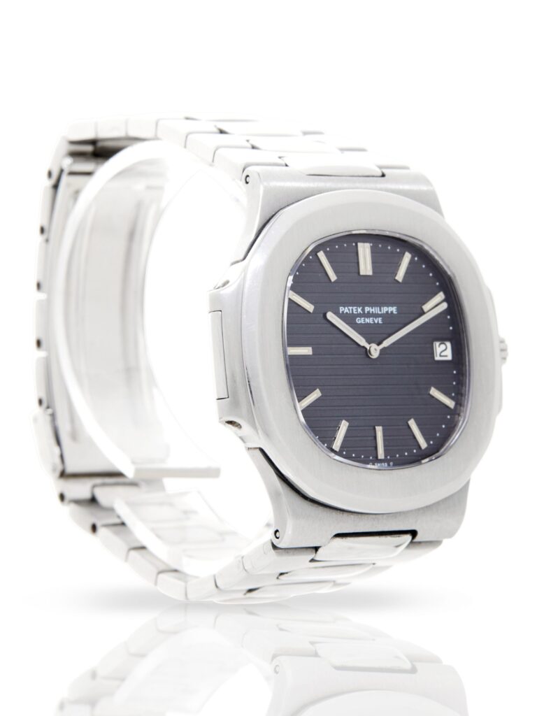 Patek Philippe Nautilus 3700/001 - image 1