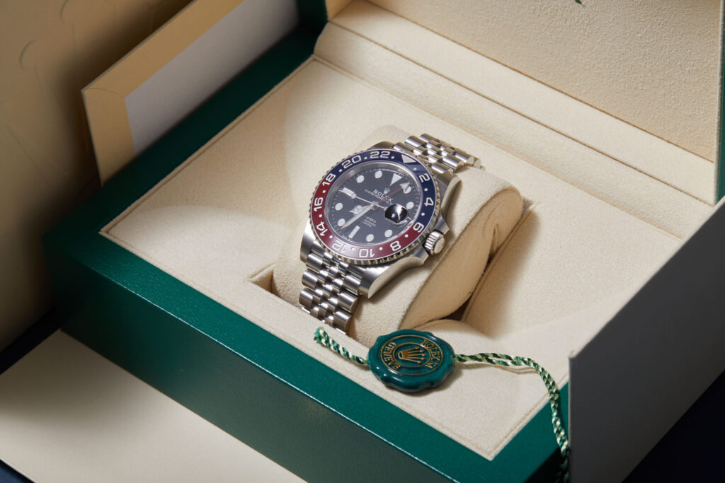 Rolex GMT-Master II 126710BLRO 'Pepsi' - image 2