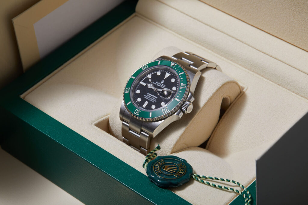 Rolex Submariner Date 126610LV 'Starbucks' - image 4