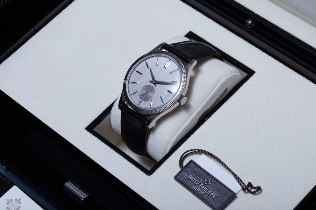 Patek Philippe Calatrava 6119G-001 - image 4