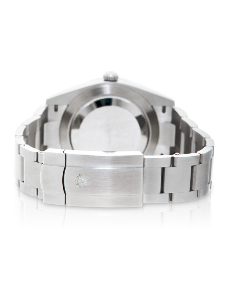 Rolex Oyster Perpetual 41 124300 - image 3