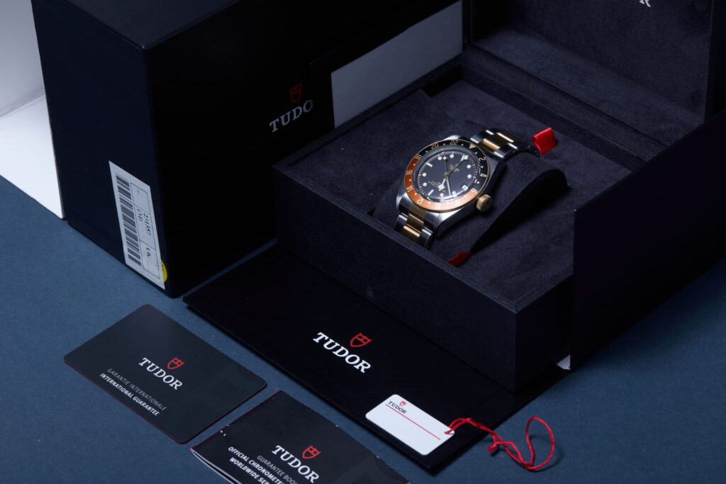 Tudor Black Bay GMT 79833MN - image 4