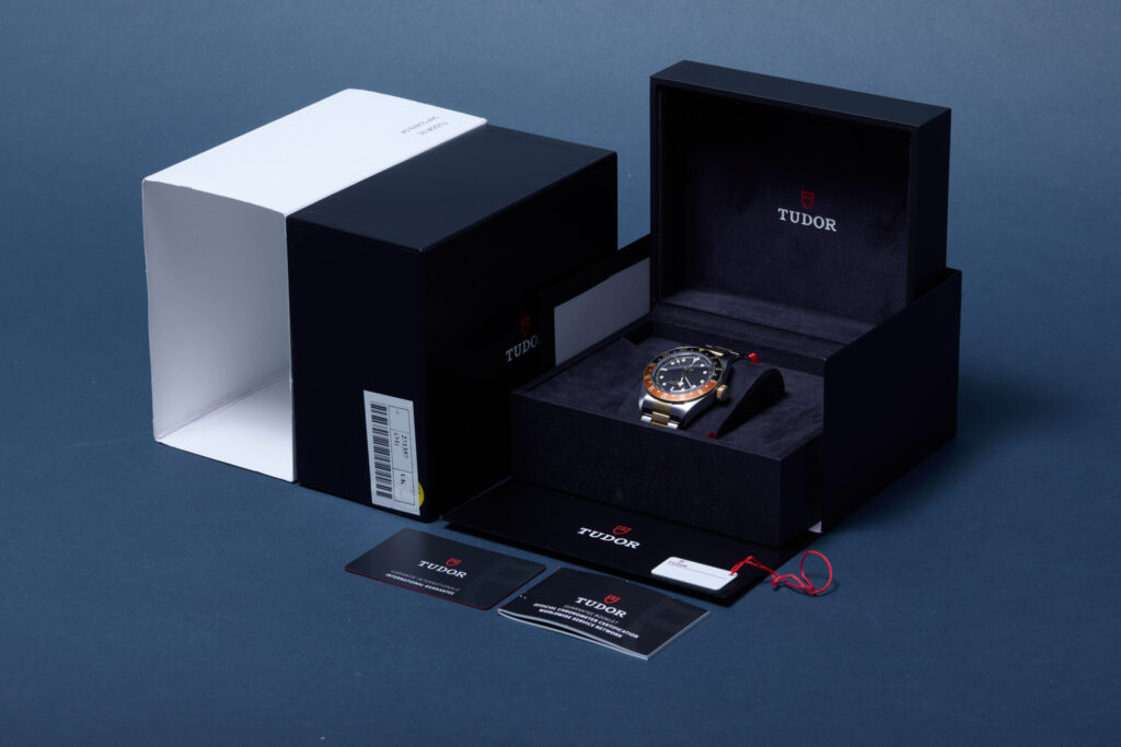 Tudor Black Bay GMT 79833MN - image 5