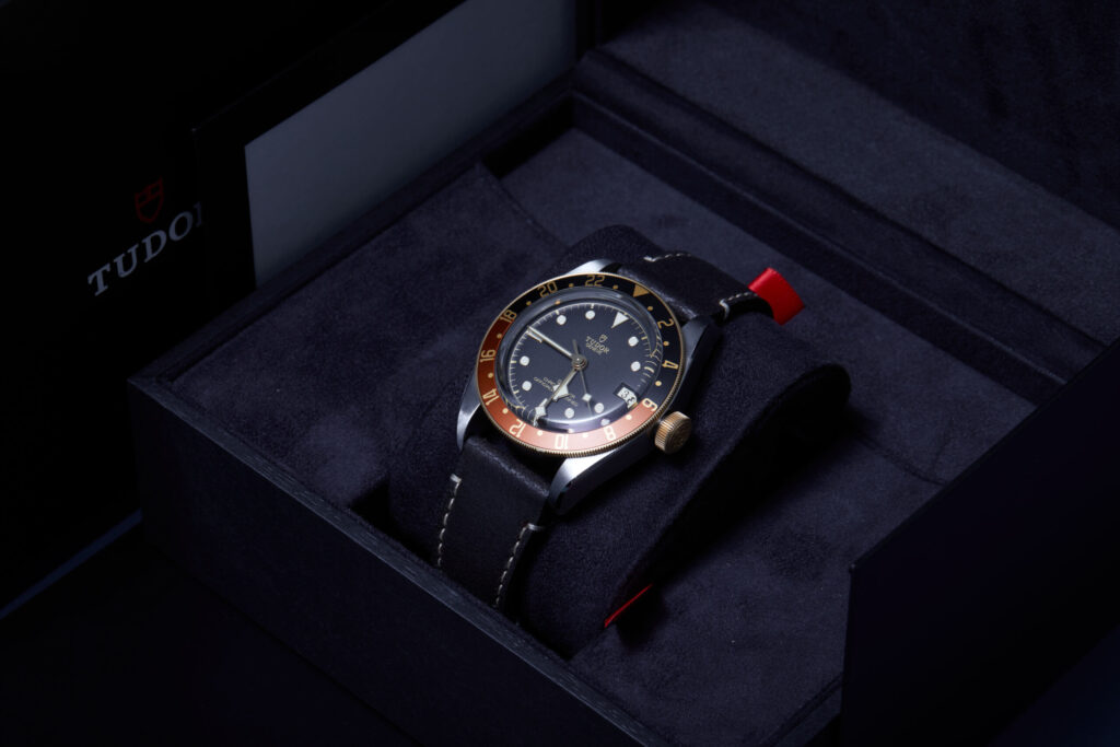 Tudor Black Bay GMT 79833MN - image 4