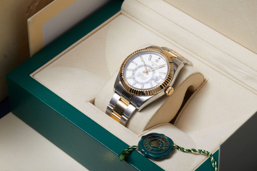 Rolex Sky-Dweller 326933 - image 4