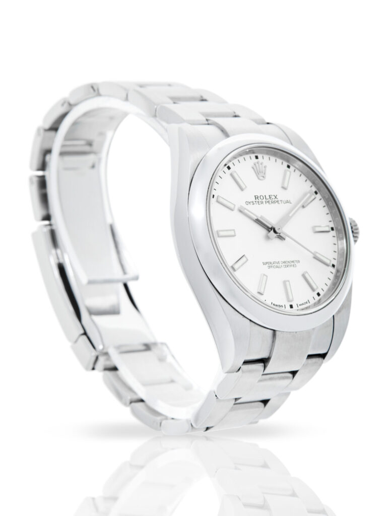 Rolex Oyster Perpetual 39 114300 - image 1