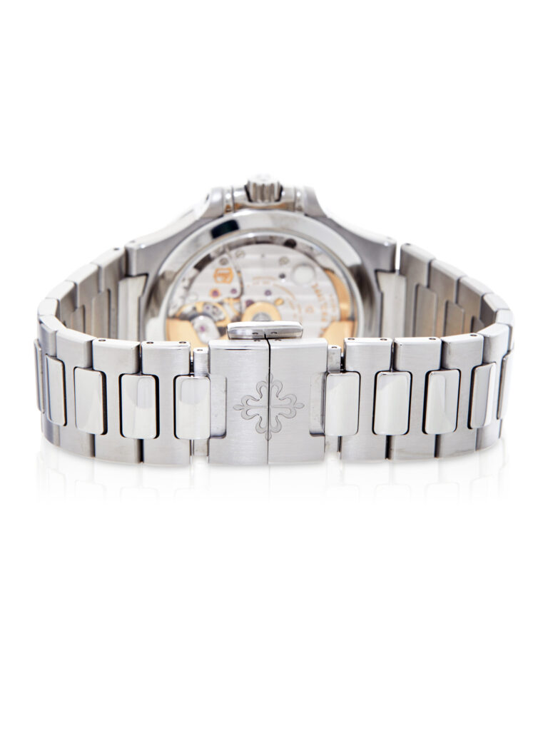 Patek Philippe Nautilus 7118/1200A-011 - image 3