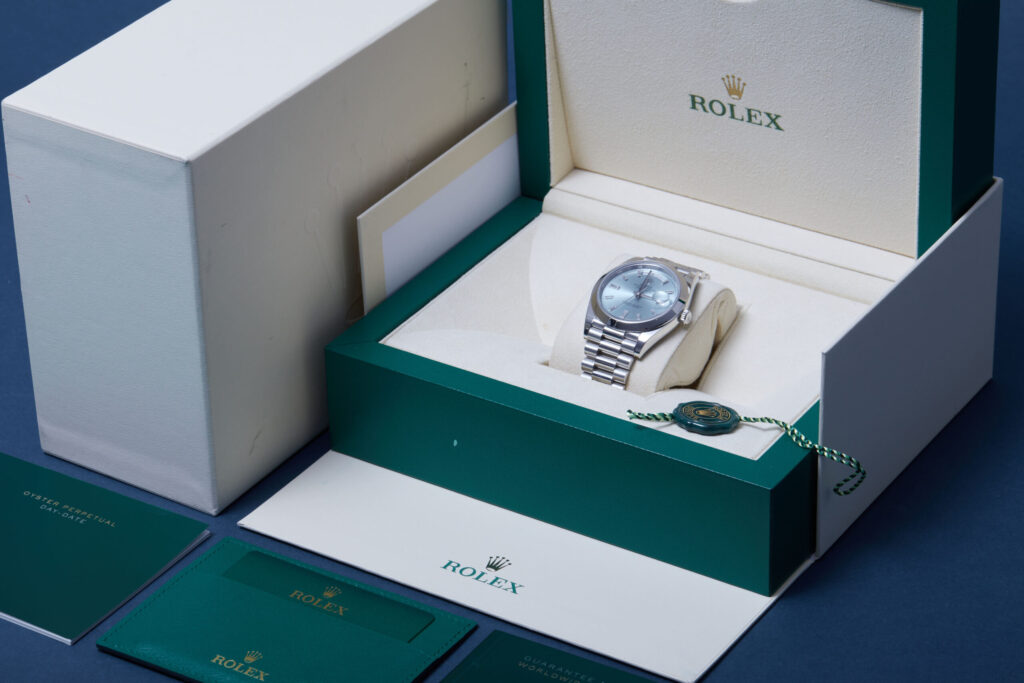 Rolex Day-Date 40 228206 - image 5