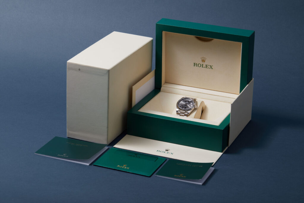 Rolex Day-Date 40 228239 - image 6