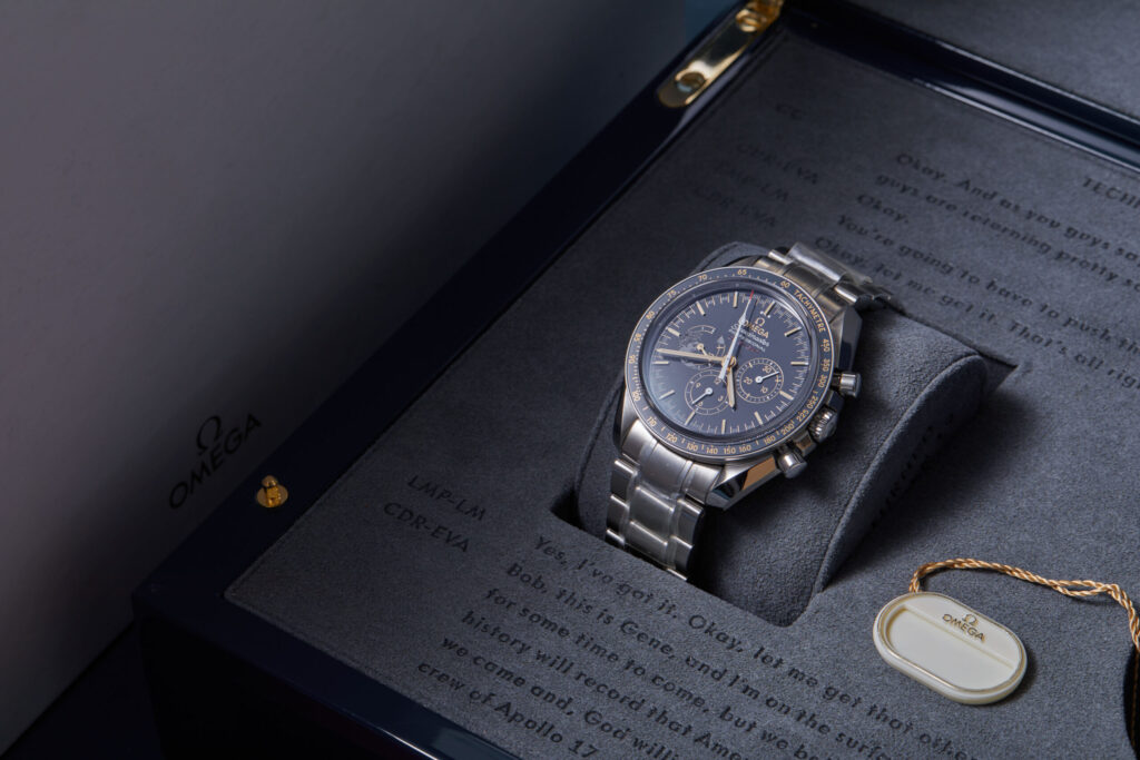 Omega Speedmaster Moonwatch Apollo 17 311.30.42.30.03.001 - image 4