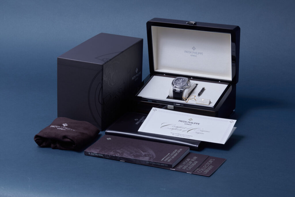 Patek Philippe Nautilus 5726A-001 - image 6