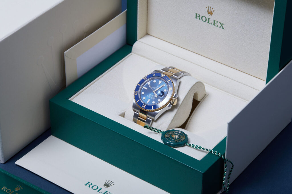 Rolex Submariner Date 126613LB - image 4