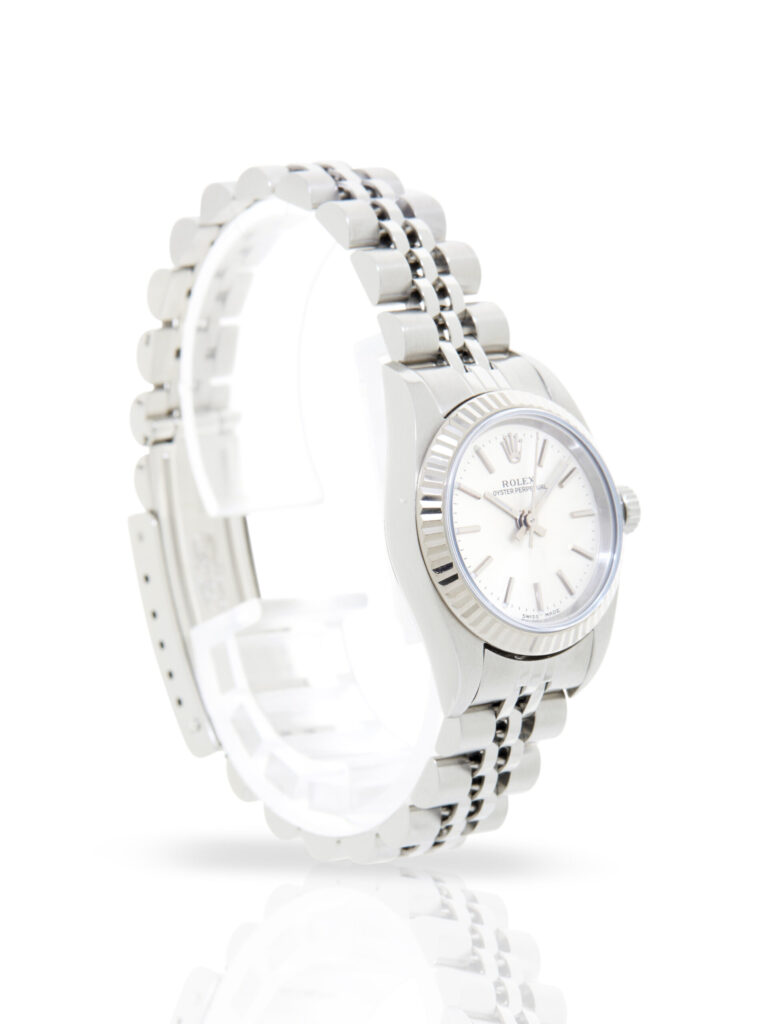 Rolex Oyster Perpetual 26 76094 - image 1