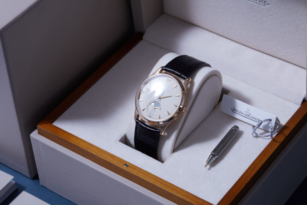 Jaeger-LeCoultre Master Ultra Thin Moon Q1362520 - image 4