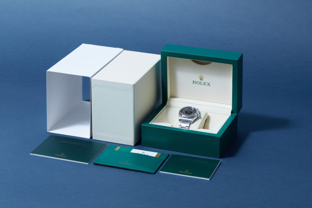 Rolex Oyster Perpetual 36 116000 - image 6