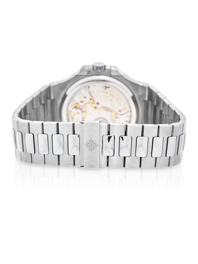 Patek Philippe Nautilus 5712/1A-001 - image 3