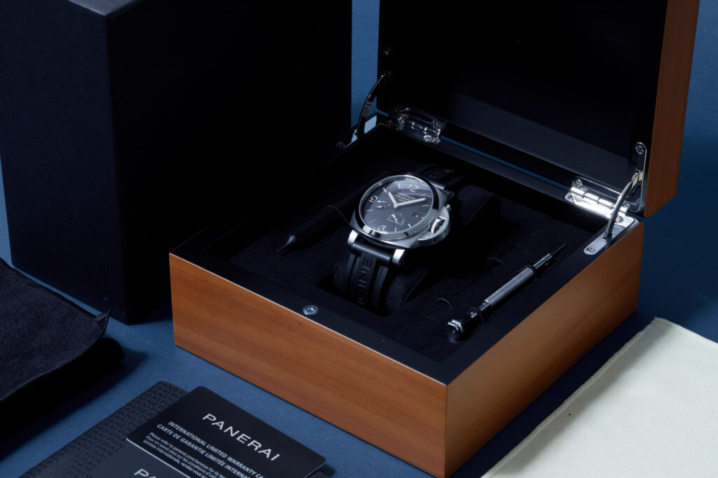 Panerai Luminor 1950 3 Days GMT PAM01321 - image 5