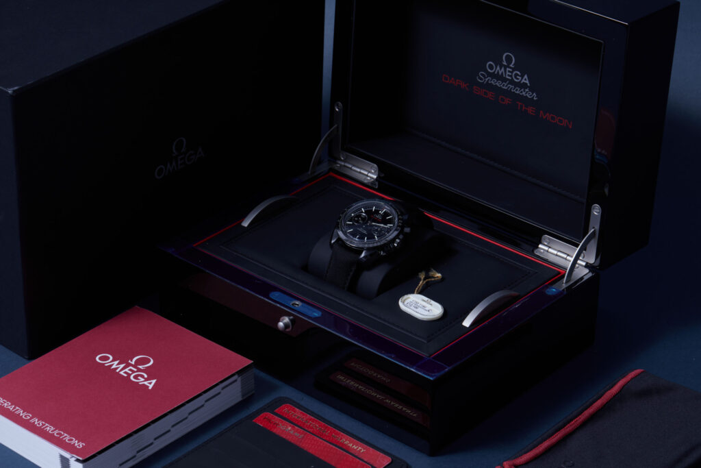 Omega Speedmaster 311.92.44.51.01.007 'Dark Side Of The Moon' - image 5