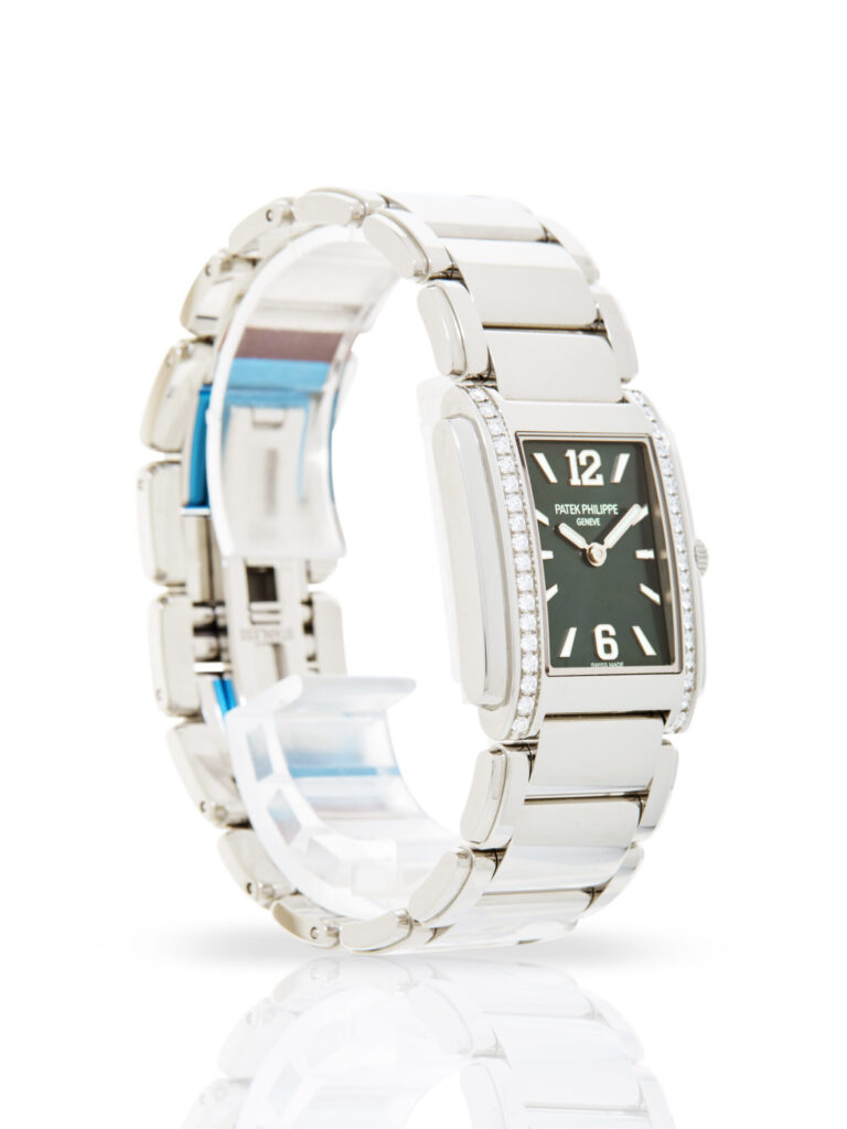Patek Philippe Twenty-4 4910/1200A-011 - image 1