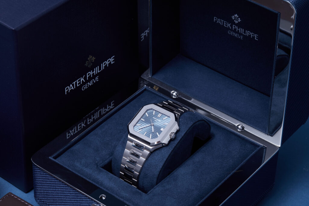 Patek Philippe Cubitus 7128/1G-001 - image 4