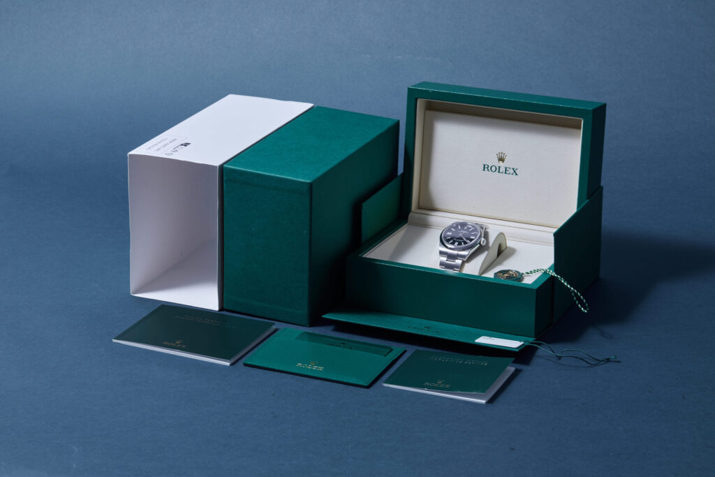 Rolex Oyster Perpetual 41 134300 - image 6