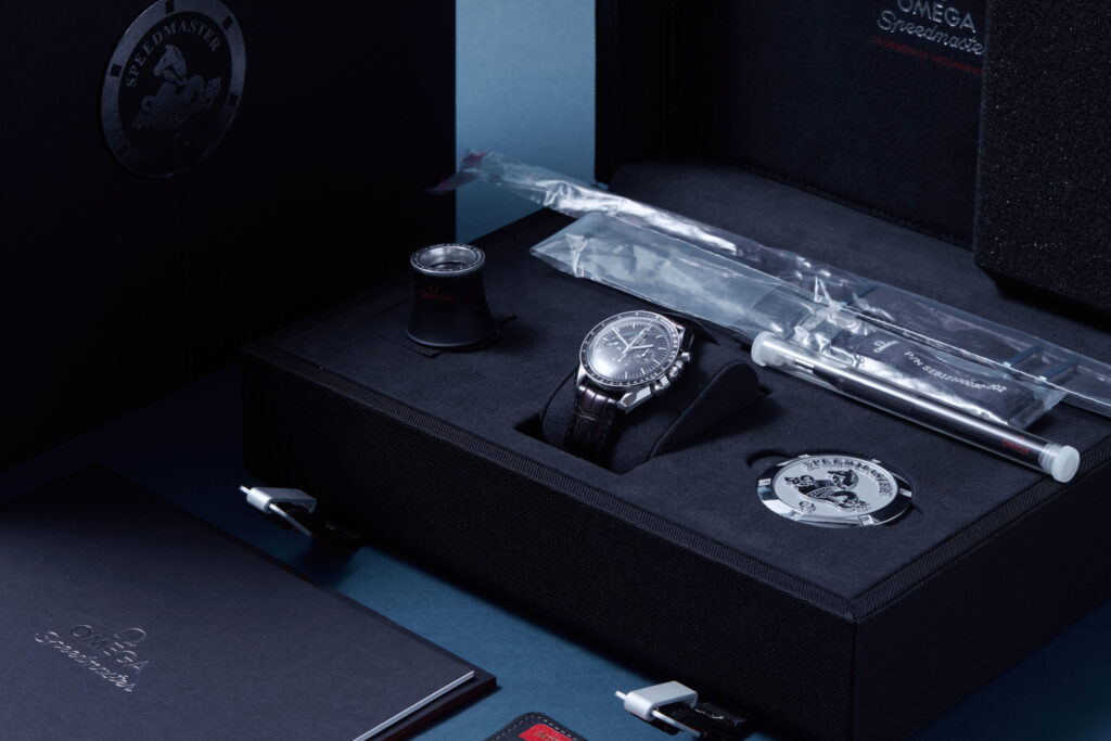 Omega Speedmaster Moonwatch 311.33.42.30.01.001 - image 6