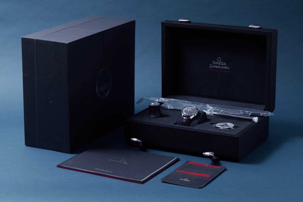 Omega Speedmaster Moonwatch 311.33.42.30.01.001 - image 7