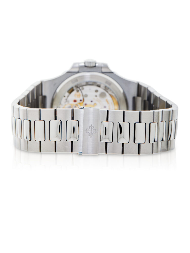 Patek Philippe Nautilus 5711/1A-010 - image 3