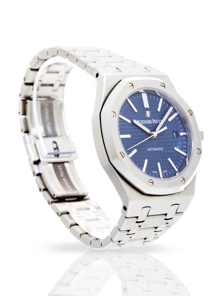 Audemars Piguet Royal Oak 15400ST.OO.1220ST.03 - image 1
