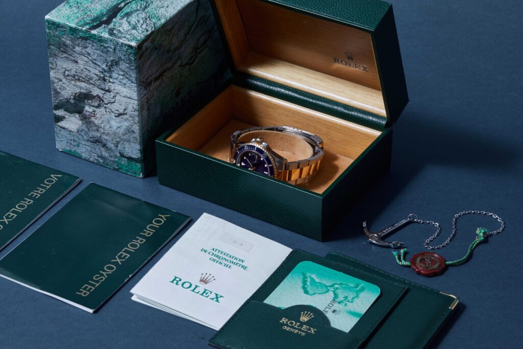 Rolex Submariner Date 16613 - image 5