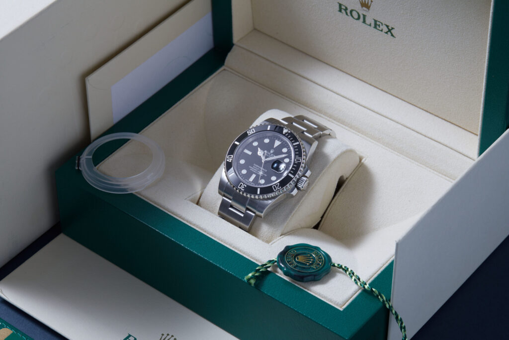Rolex Submariner Date 116610LN - image 4