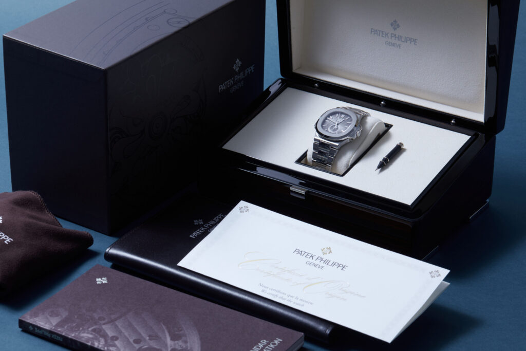 Patek Philippe Nautilus 5726/1A-001 - image 5