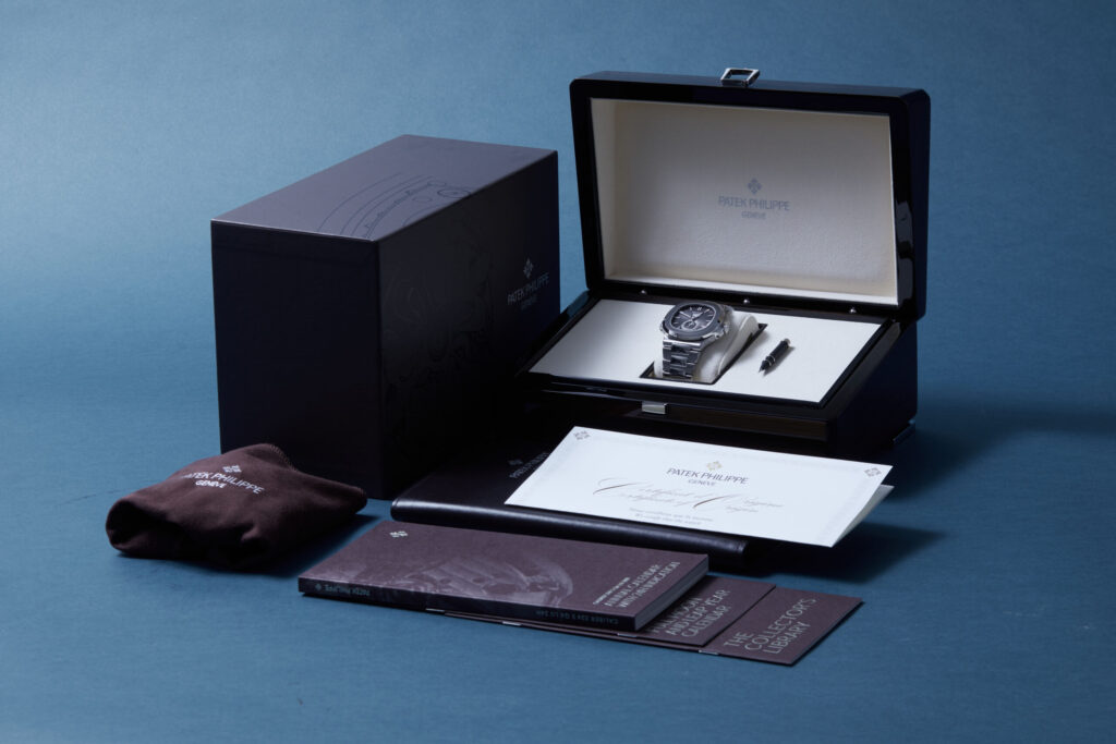 Patek Philippe Nautilus 5726/1A-001 - image 6