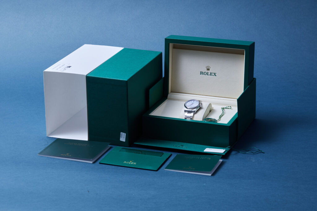 Rolex Oyster Perpetual 34 124200 - image 6
